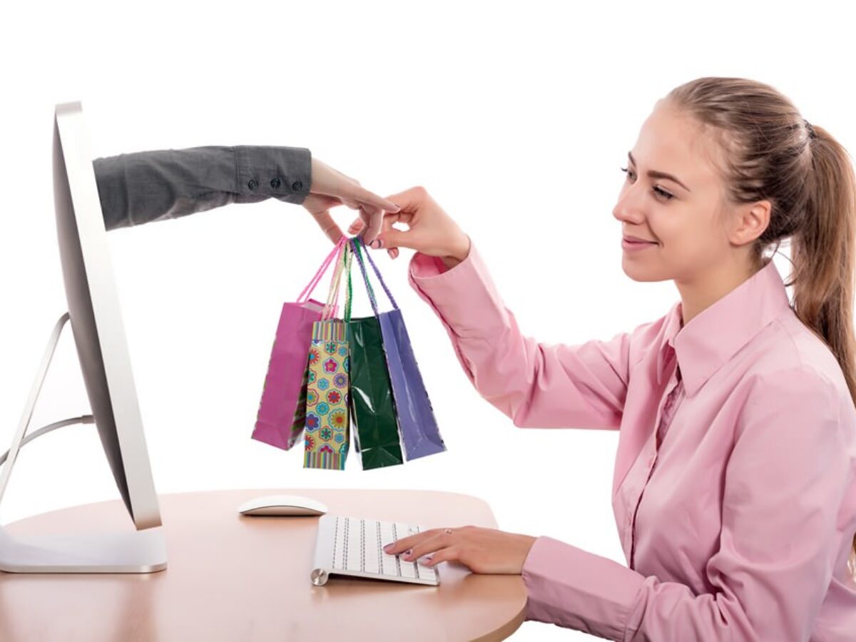 Perbandingan Orang Banyak Yang Beretika Serta Tidak Mempunyai Etika